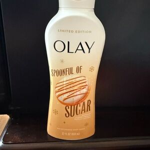 OLAY Limited Edition Spoonful of Sugar Body Wash